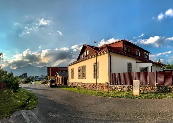 ホームステイ Levial