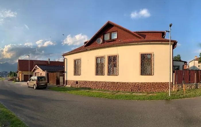 ホームステイ Levial *